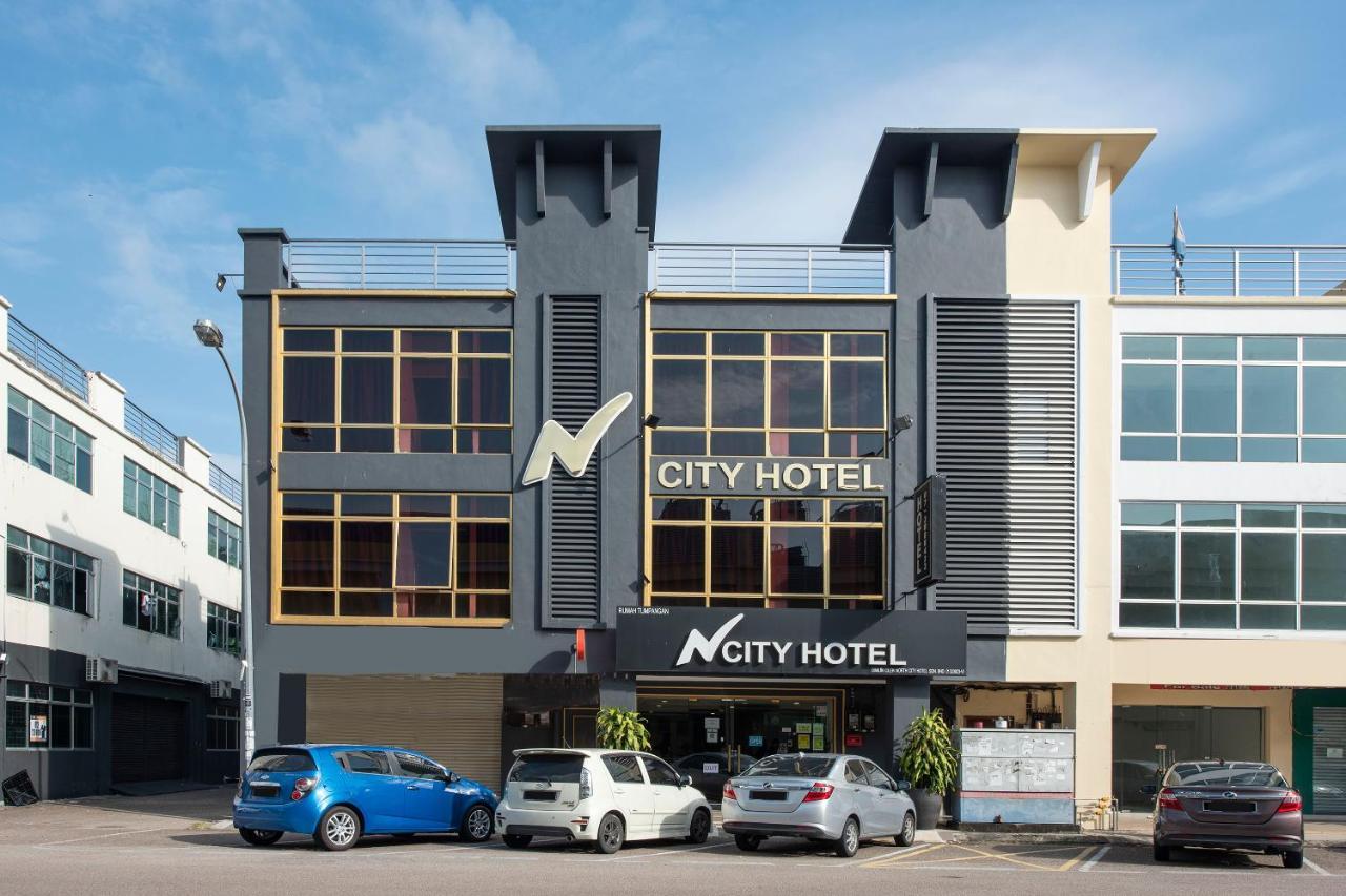 Oyo 90403 North City Hotel Джохор-Бару Екстер'єр фото