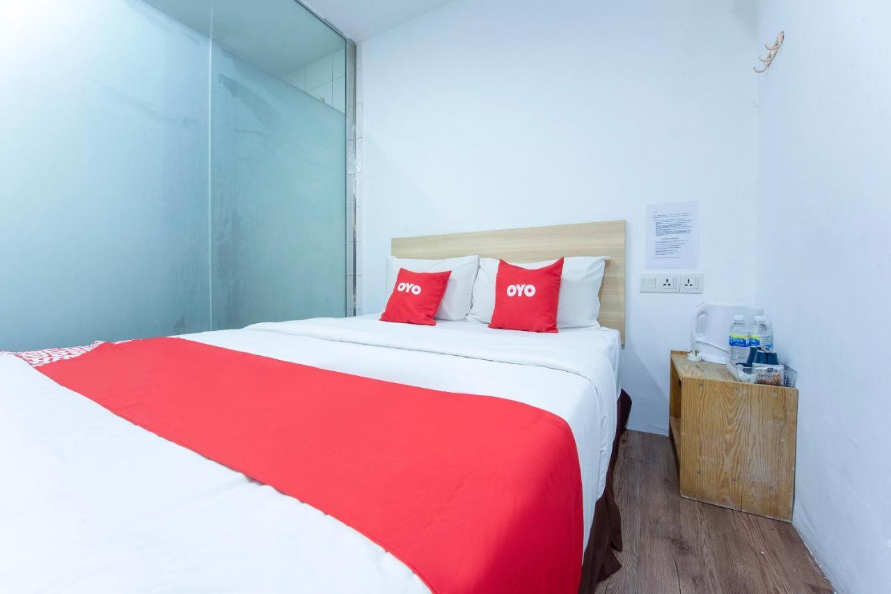 Oyo 90403 North City Hotel Джохор-Бару Екстер'єр фото